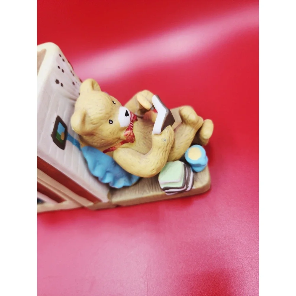 Teddy Bear Vintage Ceramic Bookends Boy Book‎ & Girl Music Shelf Decor Bear Set